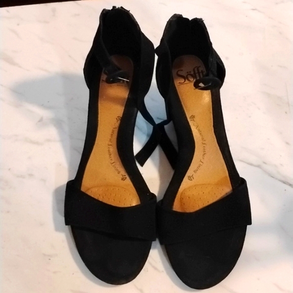 Sofft Wedge Comfort Sandal - Picture 1 of 6